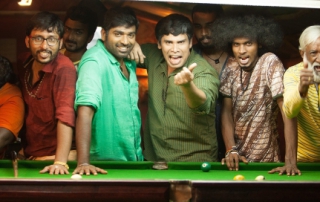 Naanum Rowdydhaan Movie Review PipingHotViews