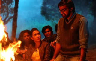 Maalai Nerathu Mayakkam Movie Review PipingHotViews