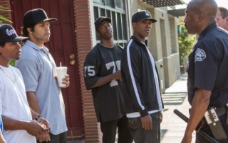 Straight Outta Compton Movie Review PipingHotViews